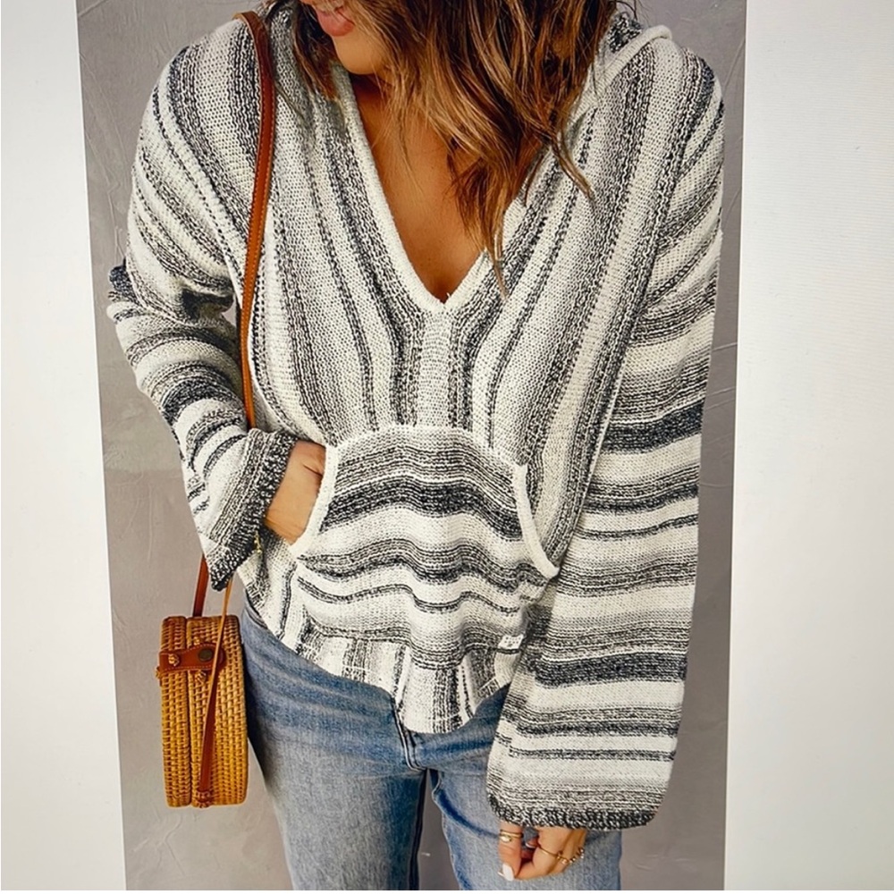 Striped pullover